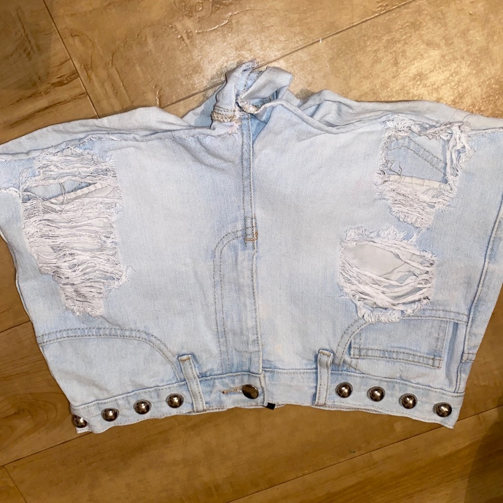 Forever21 ripped shorts